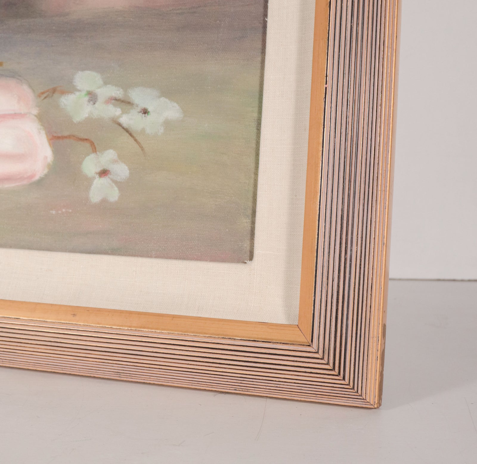 Traditional Still Life with Flowers <br>Mid Century Oil <br><br>#D0774