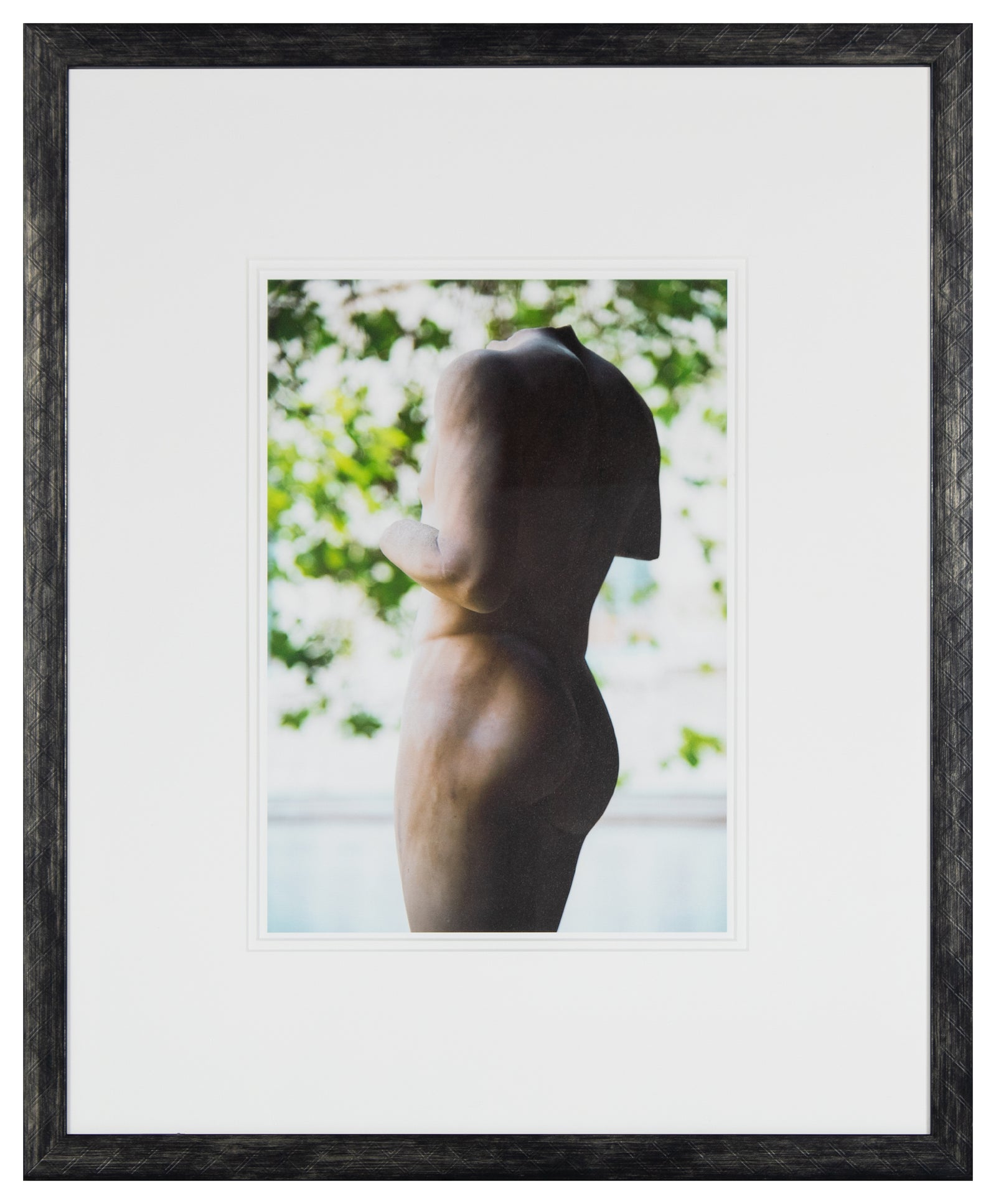 <i>Lui, cours extérieure (Outdoor Courtyard)</i> <br>2019 Paris, France <br><br>GC0479