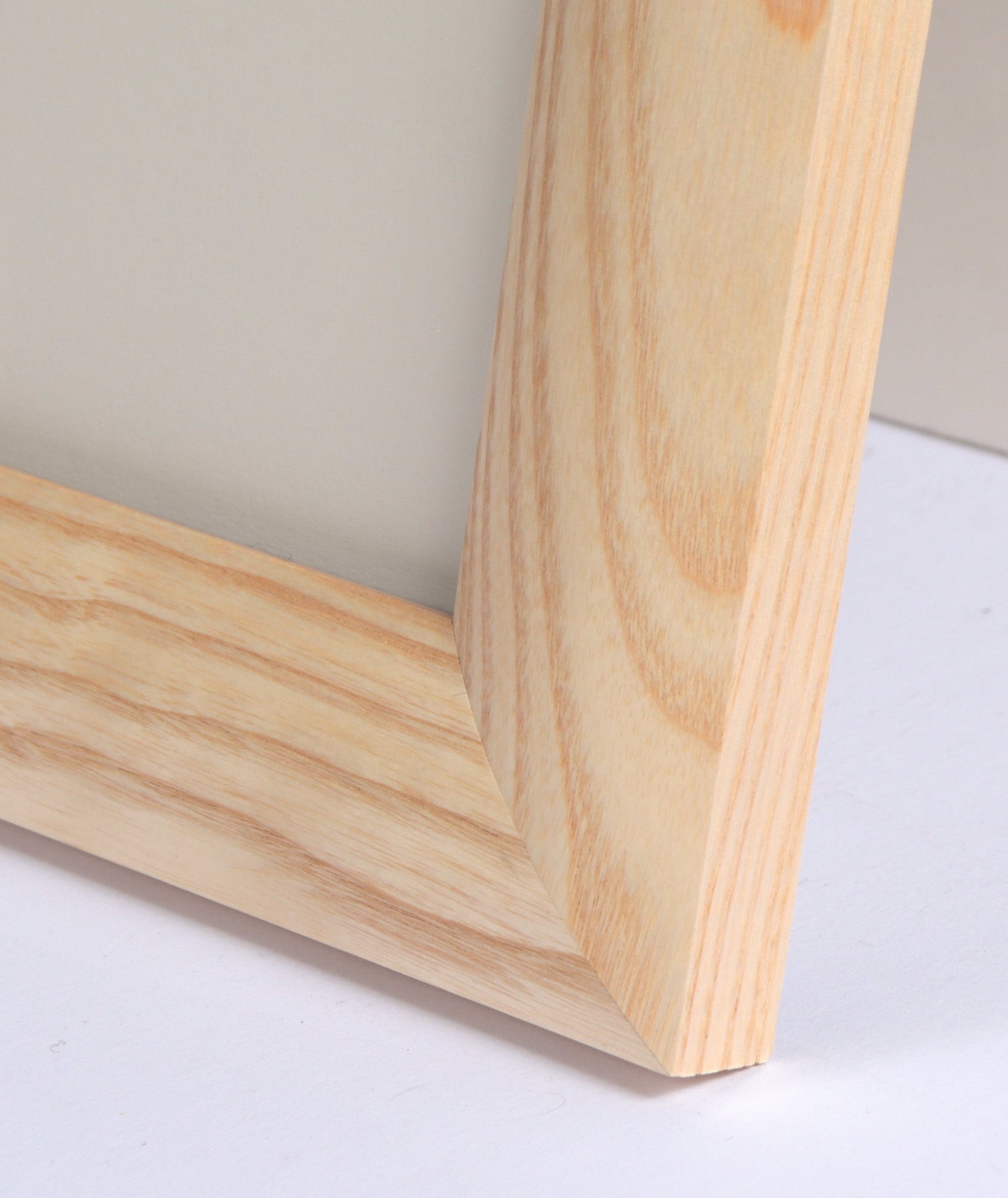 Abstracted Swirling Faces <br>20th Century Distemper <br><br>#C7269