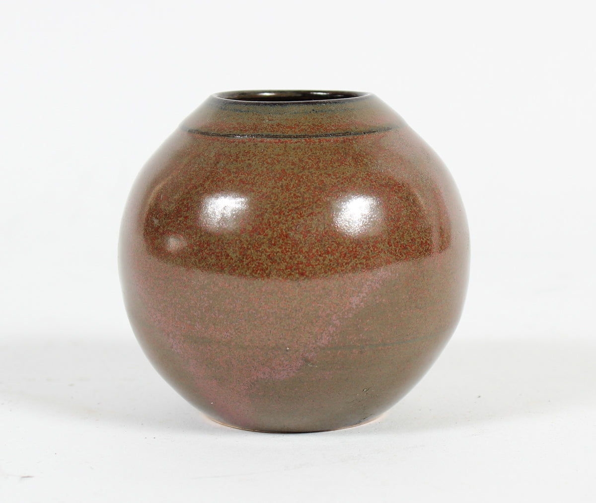 Brown Circular Ceramic Vessel&lt;br&gt;&lt;br&gt;#93647