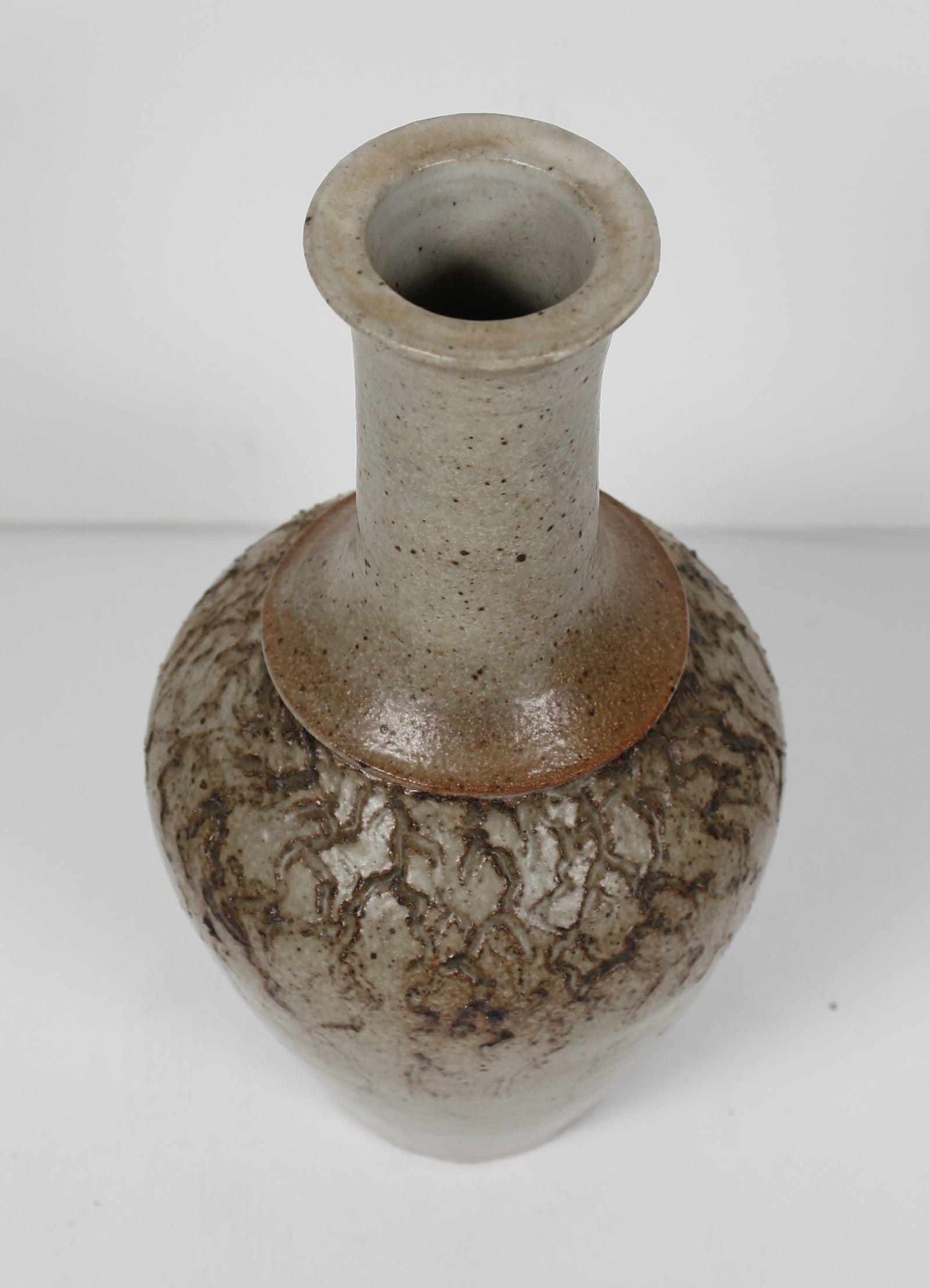 Cream Ceramic Vessel With Lightning Motif <br><br>#98354