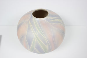 Pastel Ceramic Pot With White Lines <br><br>#98526
