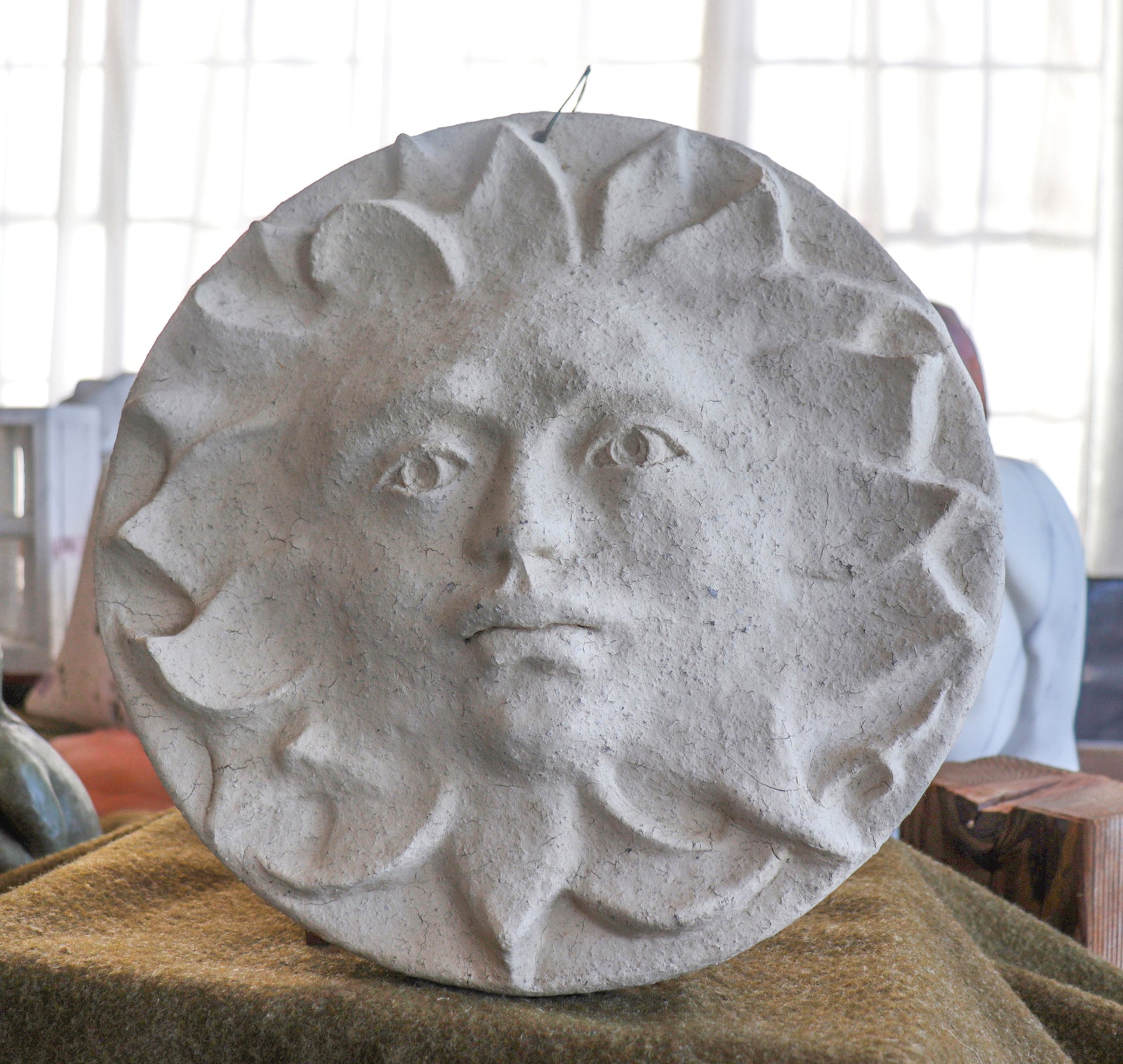 Longing Sun <br>20th Century Clay Disc <br><br>#C2987