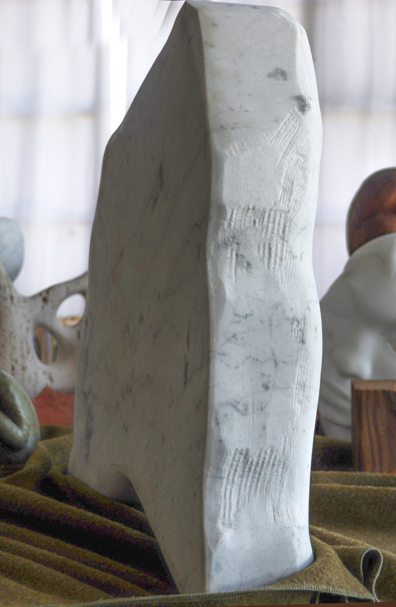 Emerging Abstracted Figure <br>Late 20th Century Carrara Marble Sculpture <br><br>#C3003