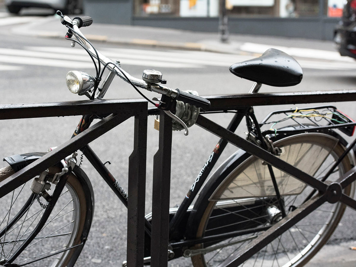 <i>À vélo</i> <br>2018 Paris, France <br><br>GC0458