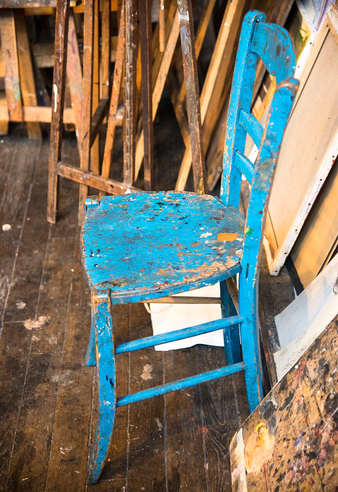 <i>La chaise bleue</i> <br>2019 Paris, France <br><br>GC0475