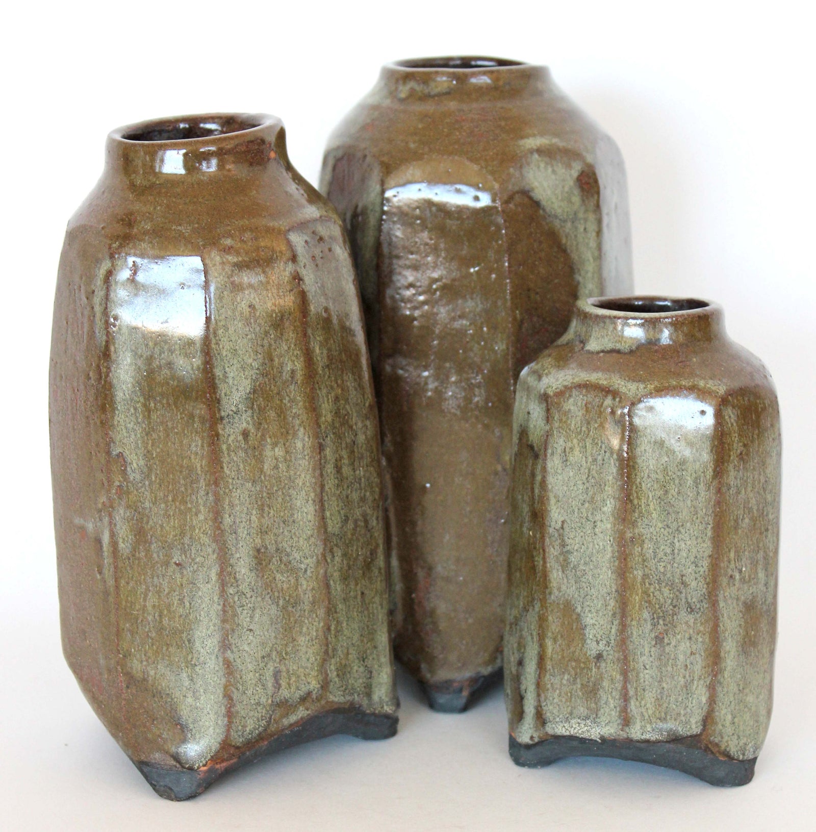 Linked Ceramic Trio<br>Mid Century<br><br>#19171