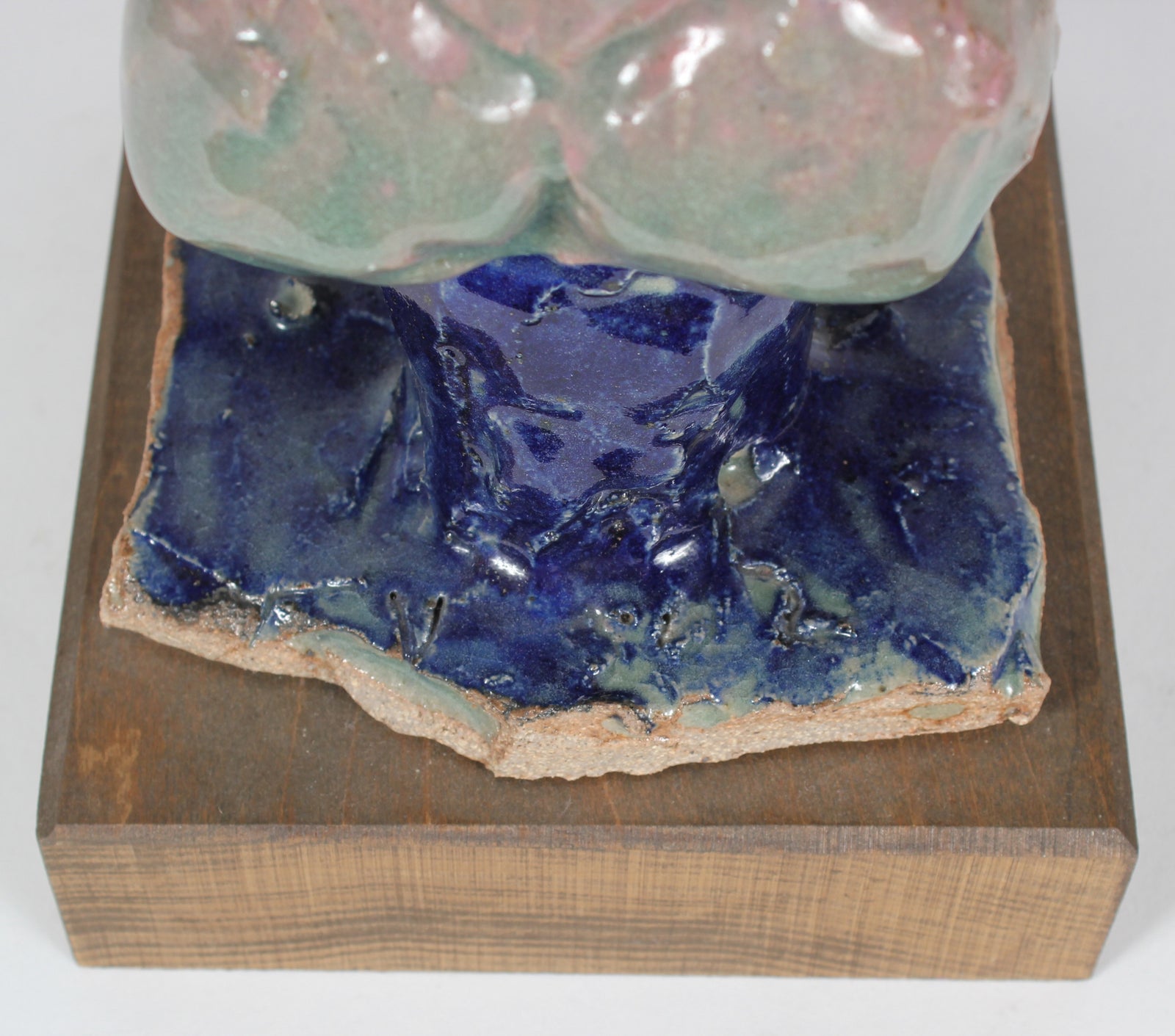 Seated Figure with Mirror<br>2000s Clay Sculpture<br><br>#20256