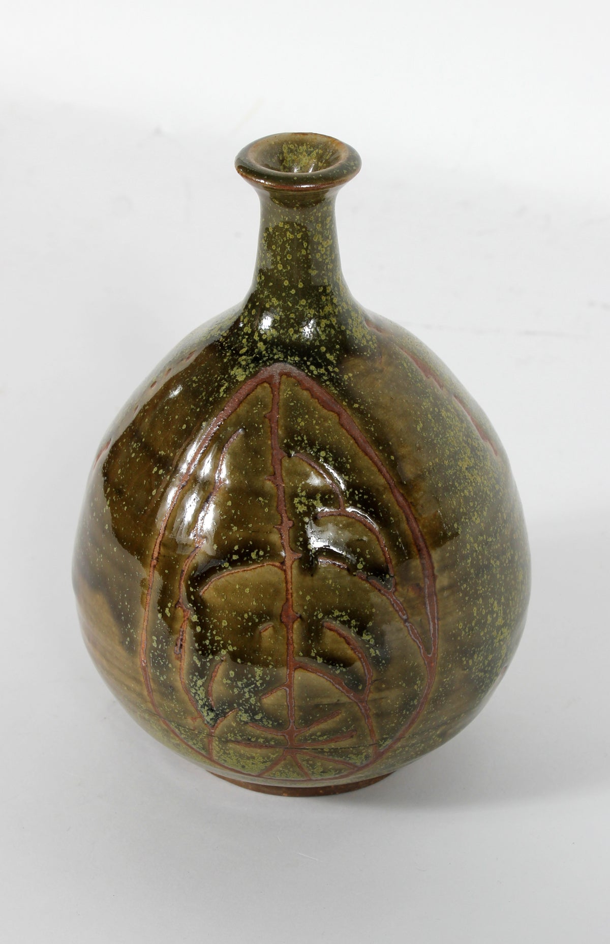 Green &amp; Black Ceramic Vase &lt;br&gt;&lt;br&gt;#47116