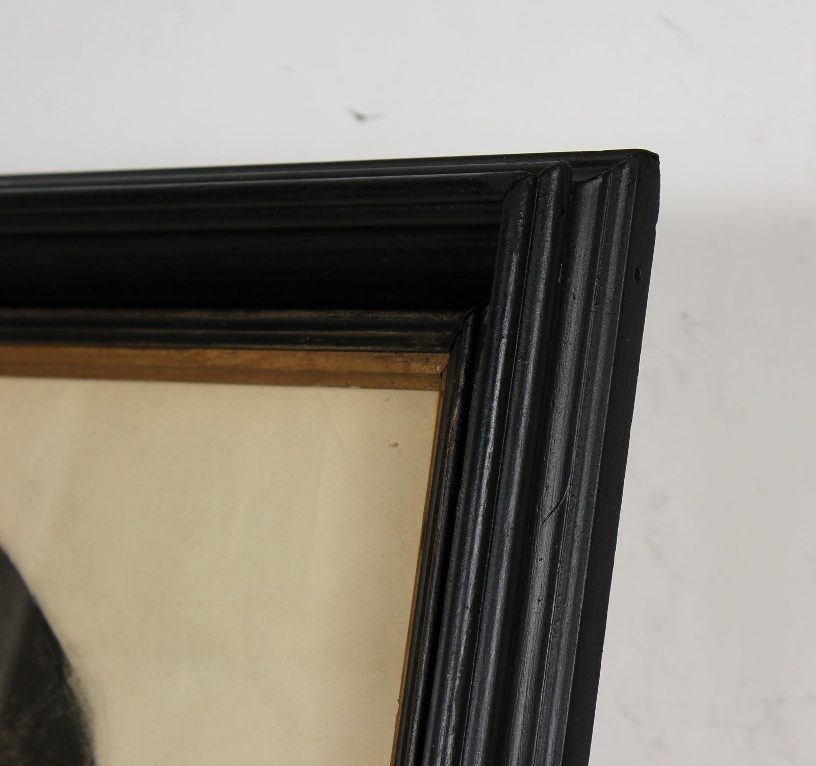 <i>Self Portrait</i><br>Mid Century Charcoal<br><br>#86151